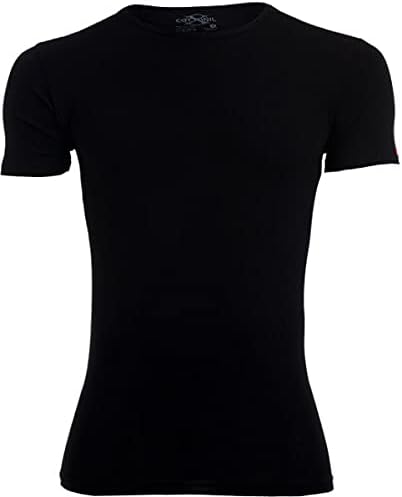 Comfortable short-sleeve undershirt in black.